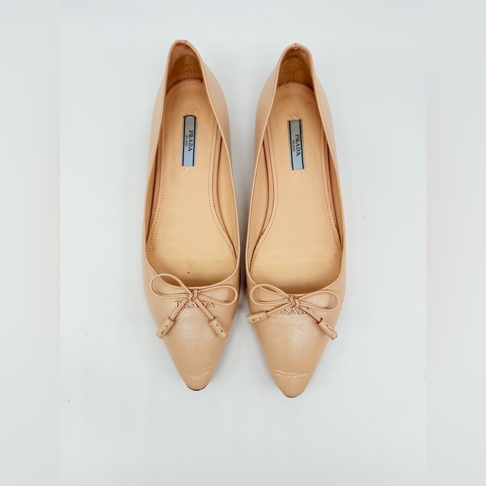 Prada Beige/ Nude Saffiano Leather Logo bowtie embellished Ballet flats EU 37.5 - Picture 2 of 8